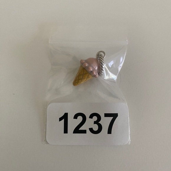 BRIGHTON Retired Ice Cream Cone - Picture 2 of 2